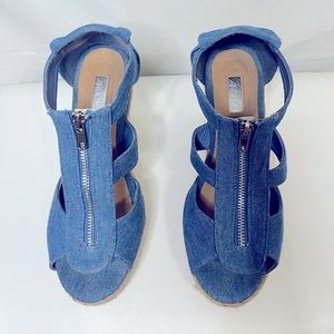 *****SOLD*****Blue Jean style espadrilles